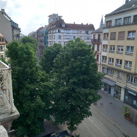 Grand Appartement Au Coeur De Strasbourg Exterior photo